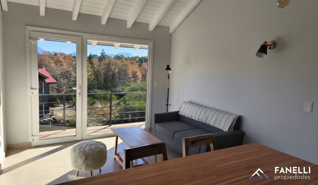 WhatsApp Image 2025-05-05 at 16.00.14